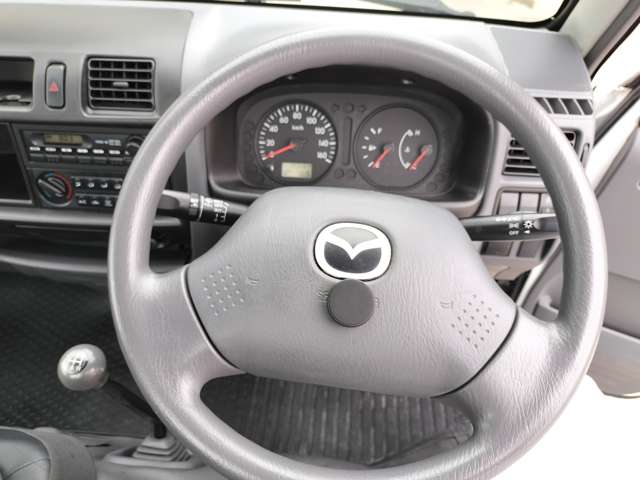 Mazda Bongo Truck 12