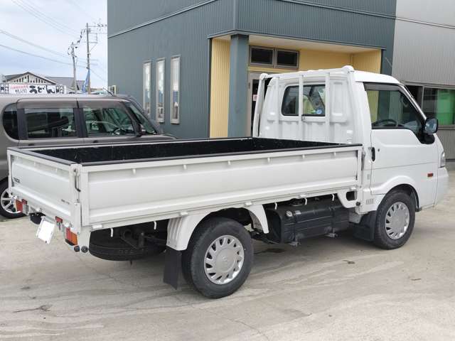 Mazda Bongo Truck 5
