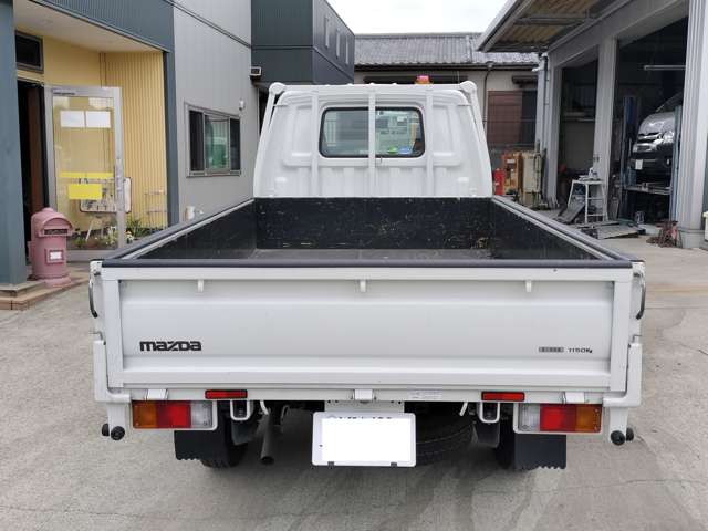 Mazda Bongo Truck 6