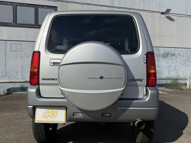 Suzuki Jimny 6