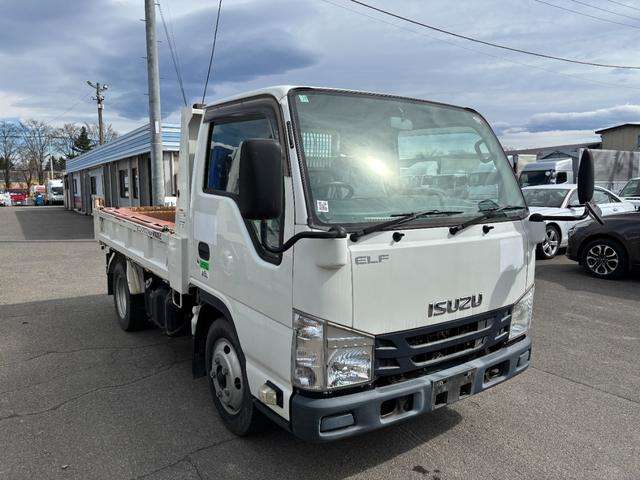 Isuzu Elf 3