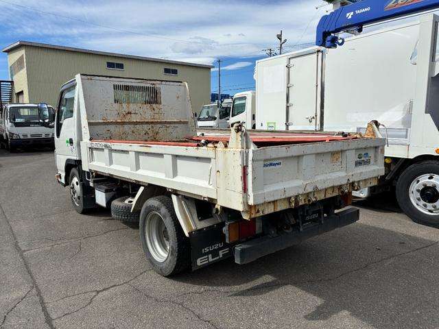 Isuzu Elf 5