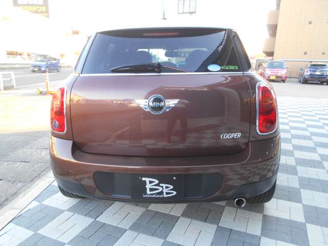 MINI Crossover 7
