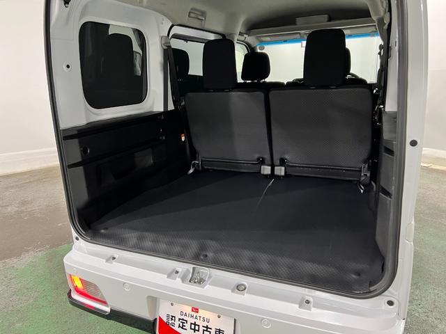 Daihatsu Atrai 11