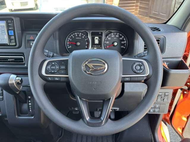 Daihatsu Atrai 11