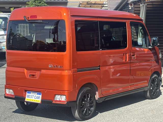 Daihatsu Atrai 6