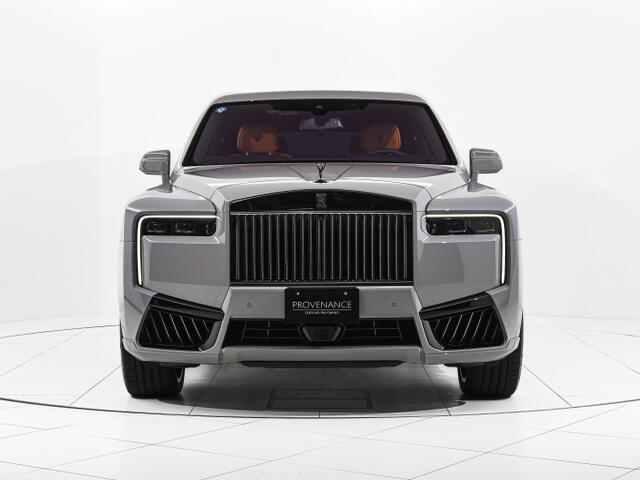 Rolls-Royce ブラックバッジカリナン 3