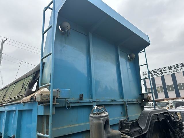 Hino Profia 12