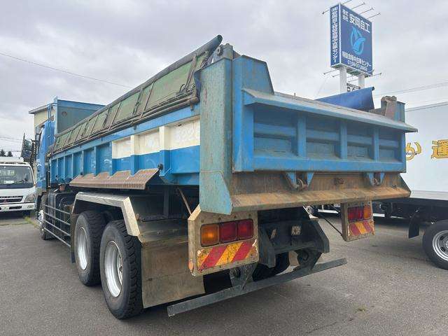 Hino Profia 4