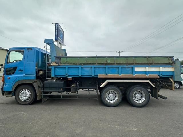 Hino Profia 6