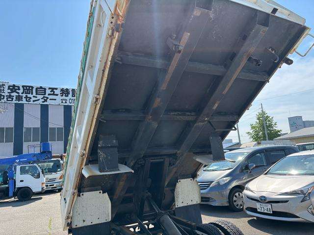 Isuzu Elf 11