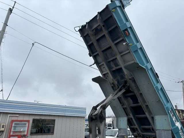Mitsubishi Fuso Super Great 8