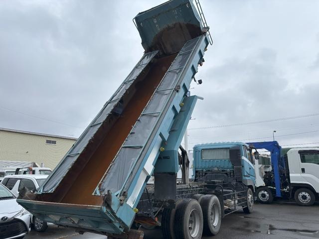 Mitsubishi Fuso Super Great 10