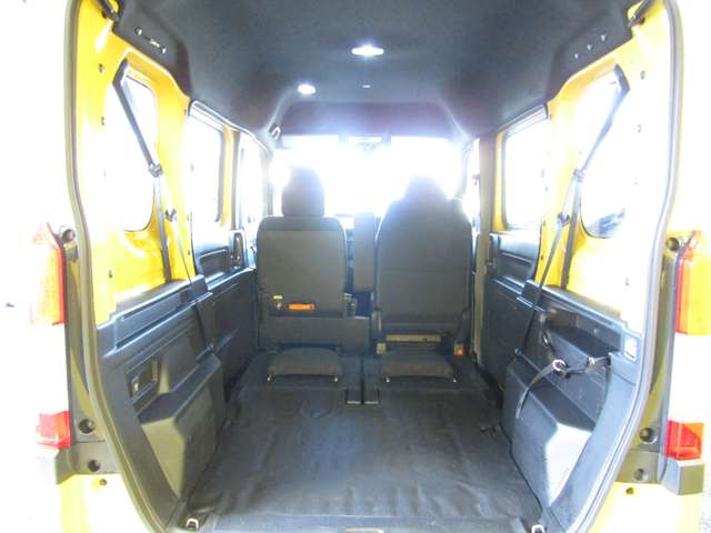 Honda N-VAN 9
