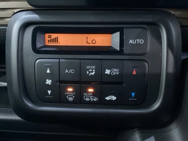 Honda N-VAN 11