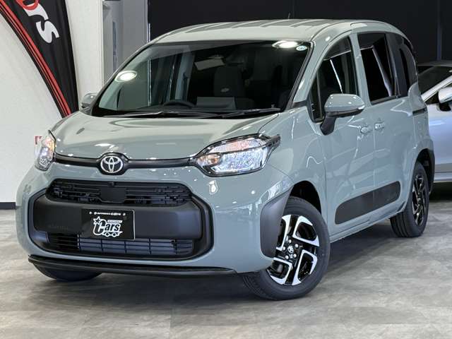 Toyota Sienta 5