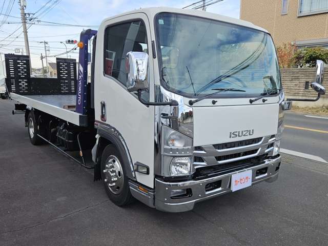Isuzu Elf 3