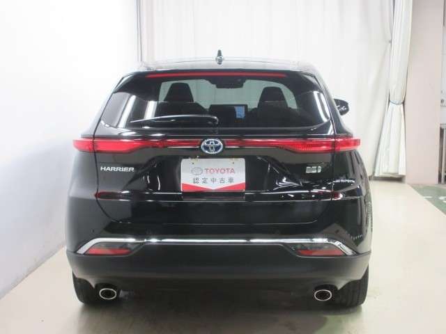 Toyota Harrier 4
