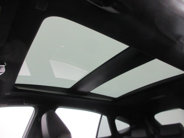 Toyota Harrier 9