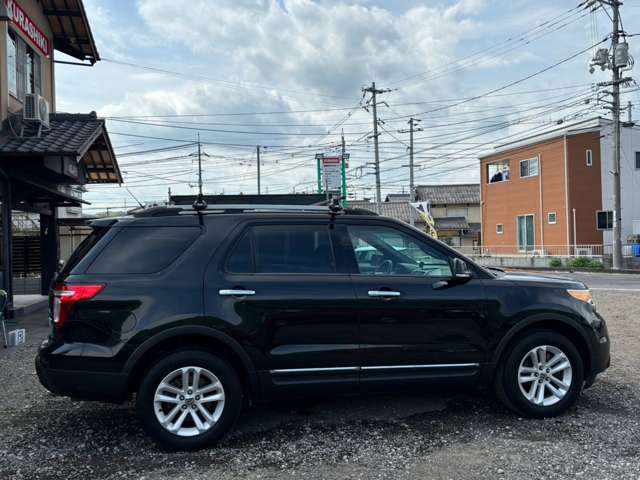 Ford Explorer 5
