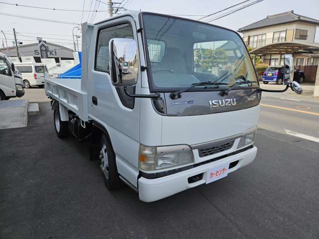 Isuzu Elf 3