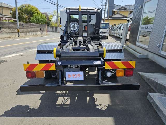 Isuzu Forward 7
