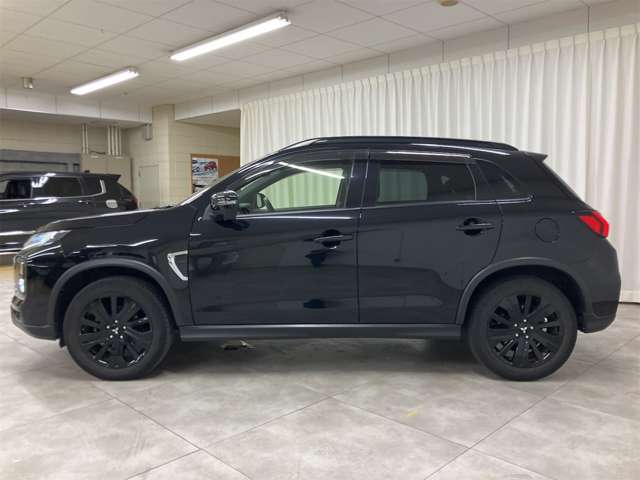 Mitsubishi RVR 4