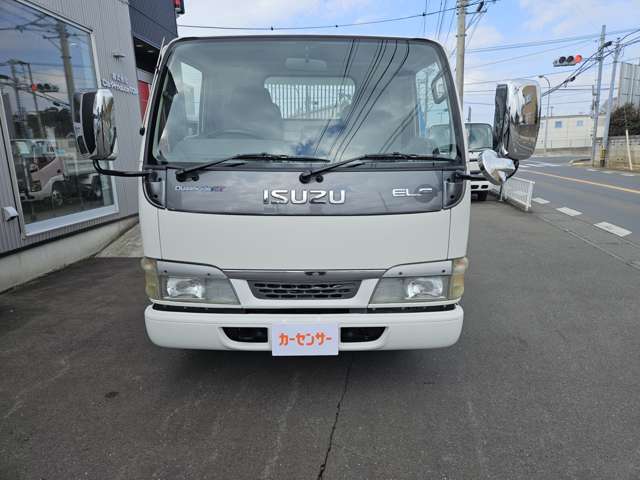 Isuzu Elf 2