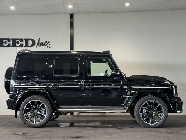 Mercedes-Benz G-Class 9