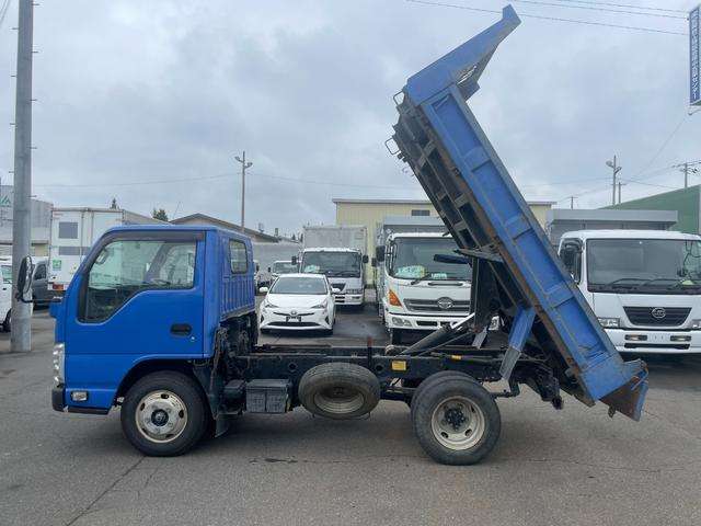 Isuzu Elf 6