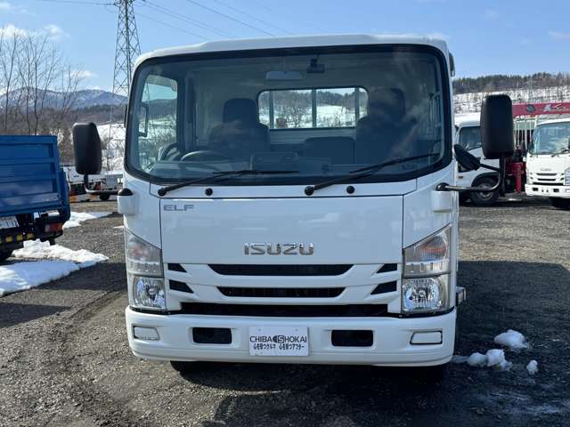 Isuzu Elf 2