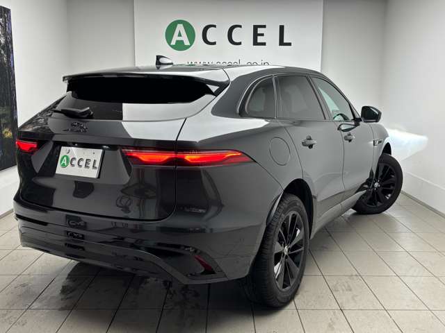 Jaguar F-Pace 2
