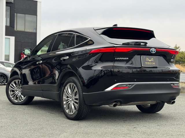 Toyota Harrier 6