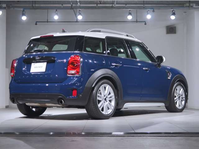 MINI Crossover 5