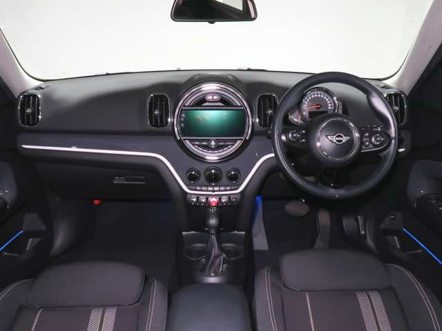 MINI Crossover 10