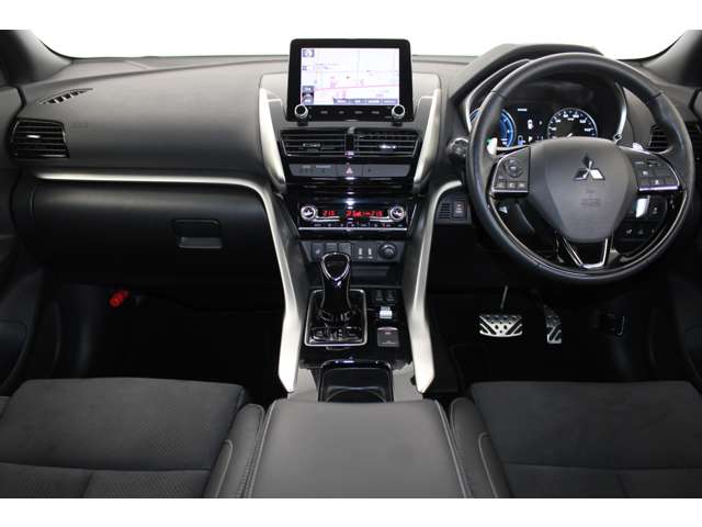 Mitsubishi Eclipse Cross 8