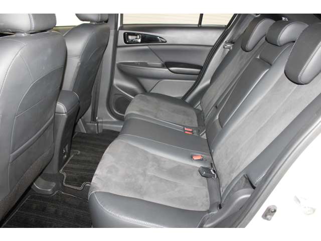 Mitsubishi Eclipse Cross 10