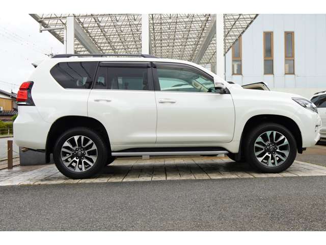 Toyota Land Cruiser Prado 9