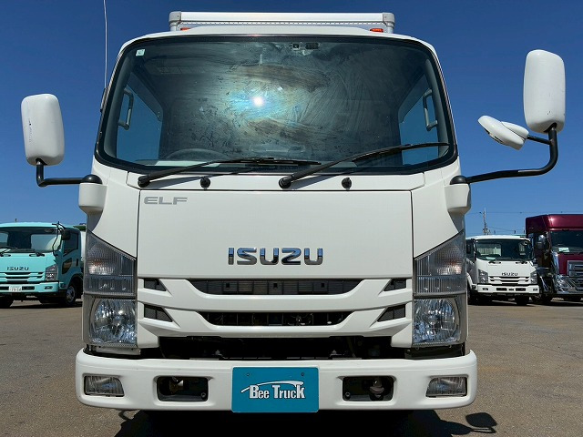Isuzu Elf 10