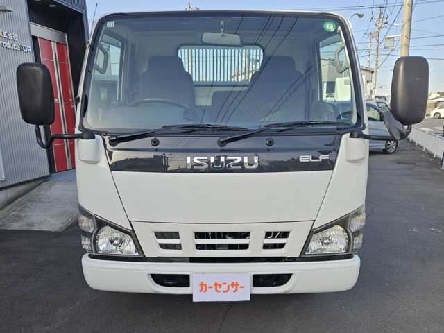 Isuzu Elf 2