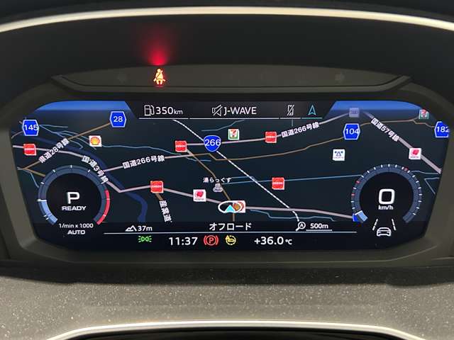 Audi Q3 6