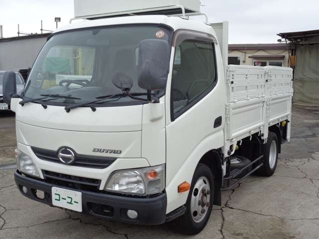 Hino Dutro 2