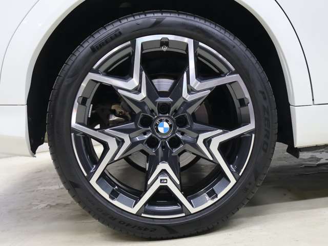 BMW X2 4