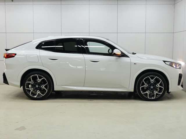 BMW X2 9