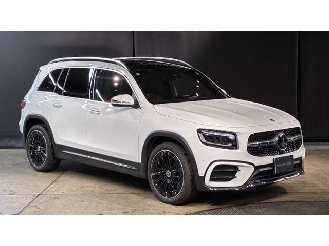 Mercedes-Benz GLB 4