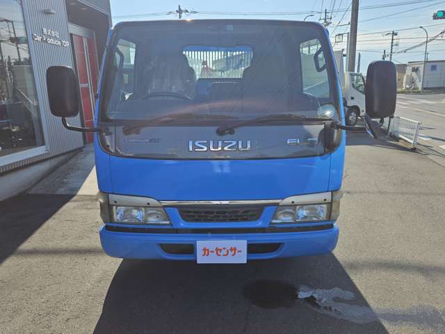 Isuzu Elf 2