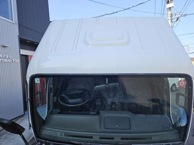 Isuzu Elf 9