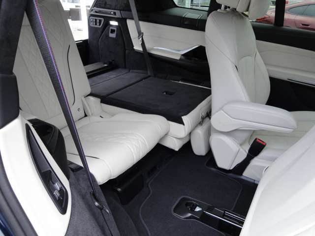 BMW X7 5