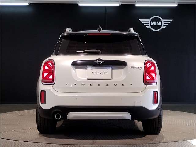 MINI Crossover 9
