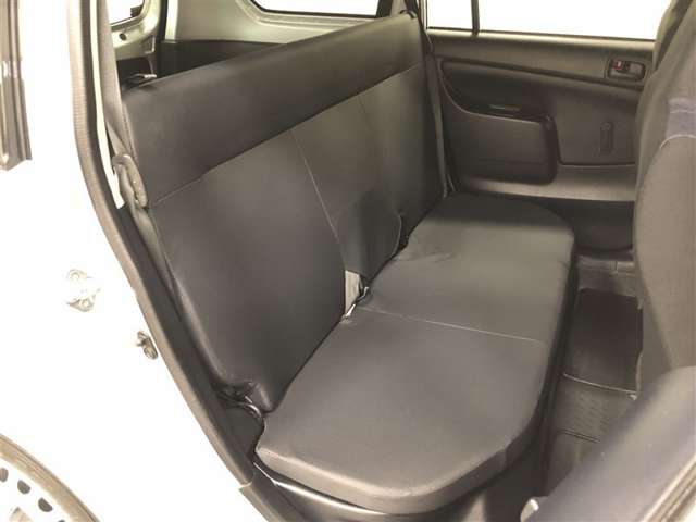 Toyota Probox Van 11